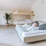 Apartmaji Triglav 3*