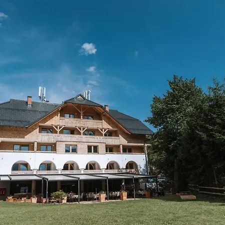 Apartmaji Triglav 보히니
