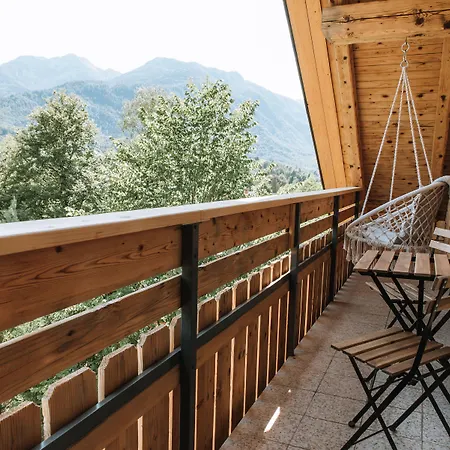 Apartmaji Triglav Aparthotel 3*