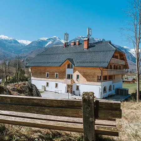 Apartmaji Triglav