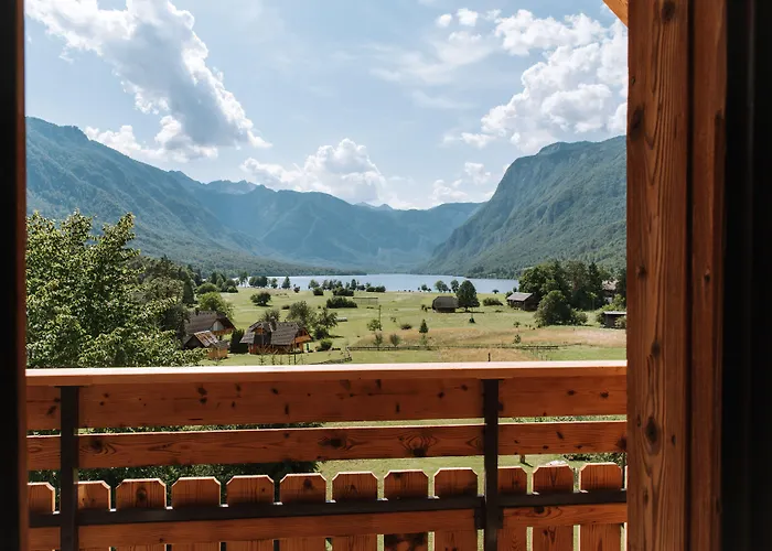 Aparthotel Apartmaji Triglav 3*