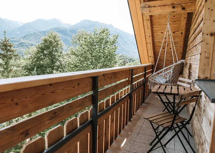 Apartmaji Triglav Aparthotel 3*
